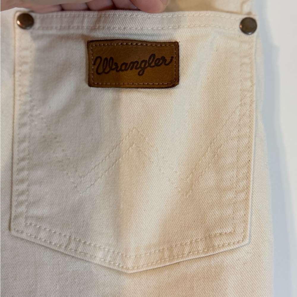 Wrangler Off-White Denim Jeans - Picture 3 of 4